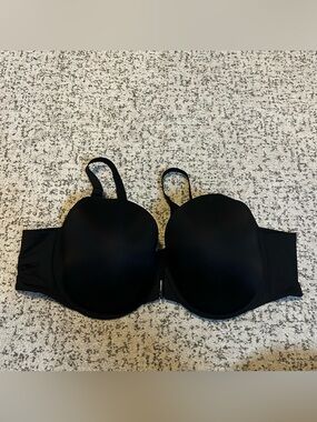 Torrid Black Front-Clasp Under-Wire Bra Size 48C